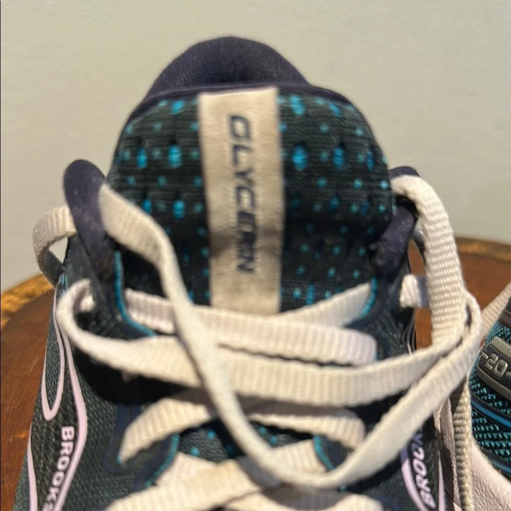 Brooks Purple and Blue Athletic Running Shoes Glycerin Women 8 EUC